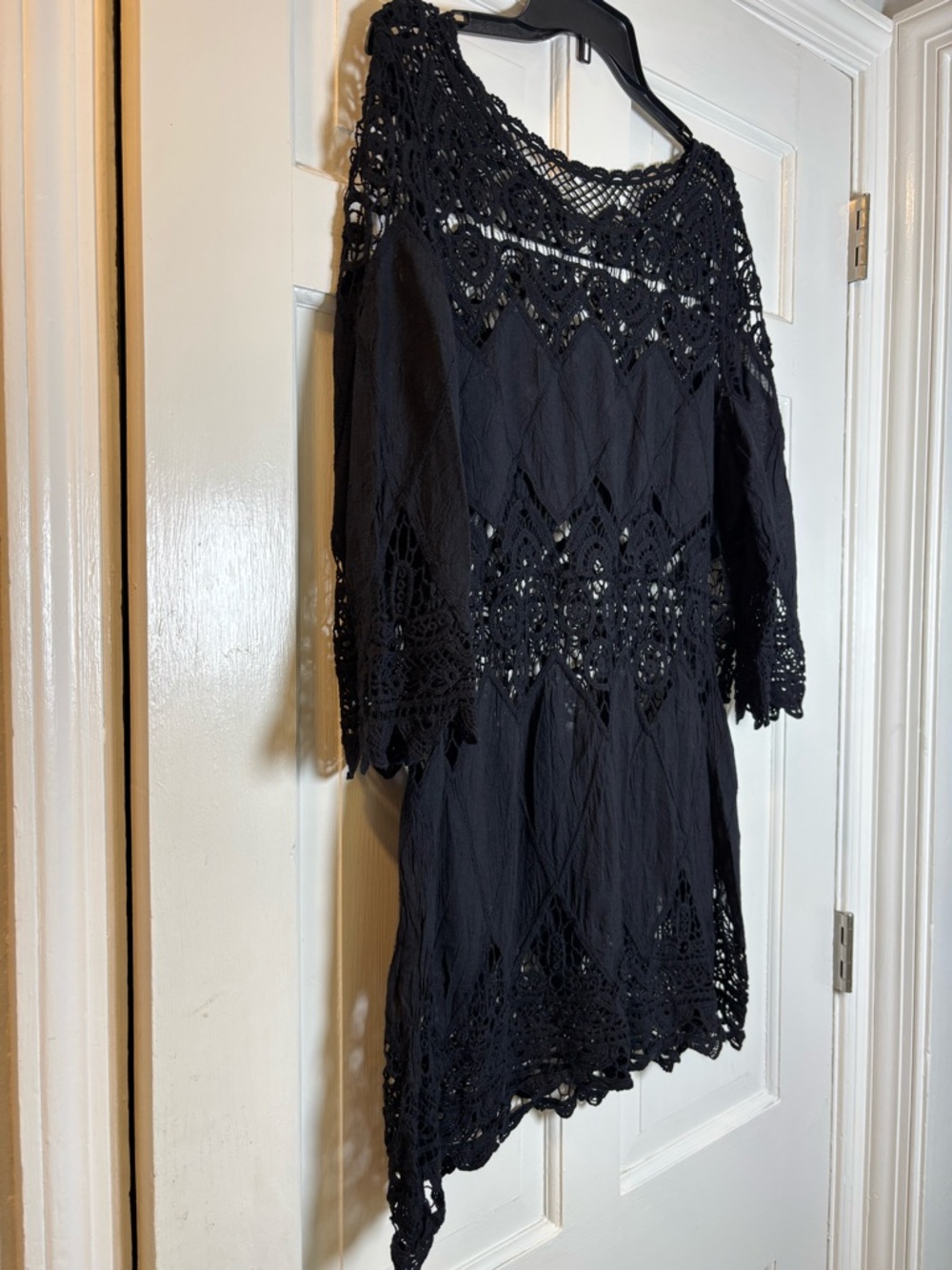 Black Crochet Beach Cover-Up Tunic - Women’s L Swim - Picture 4 of 6